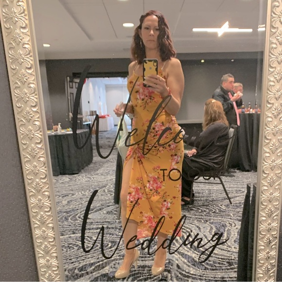 Meet your Posher, Larin - Picture 1 of 1